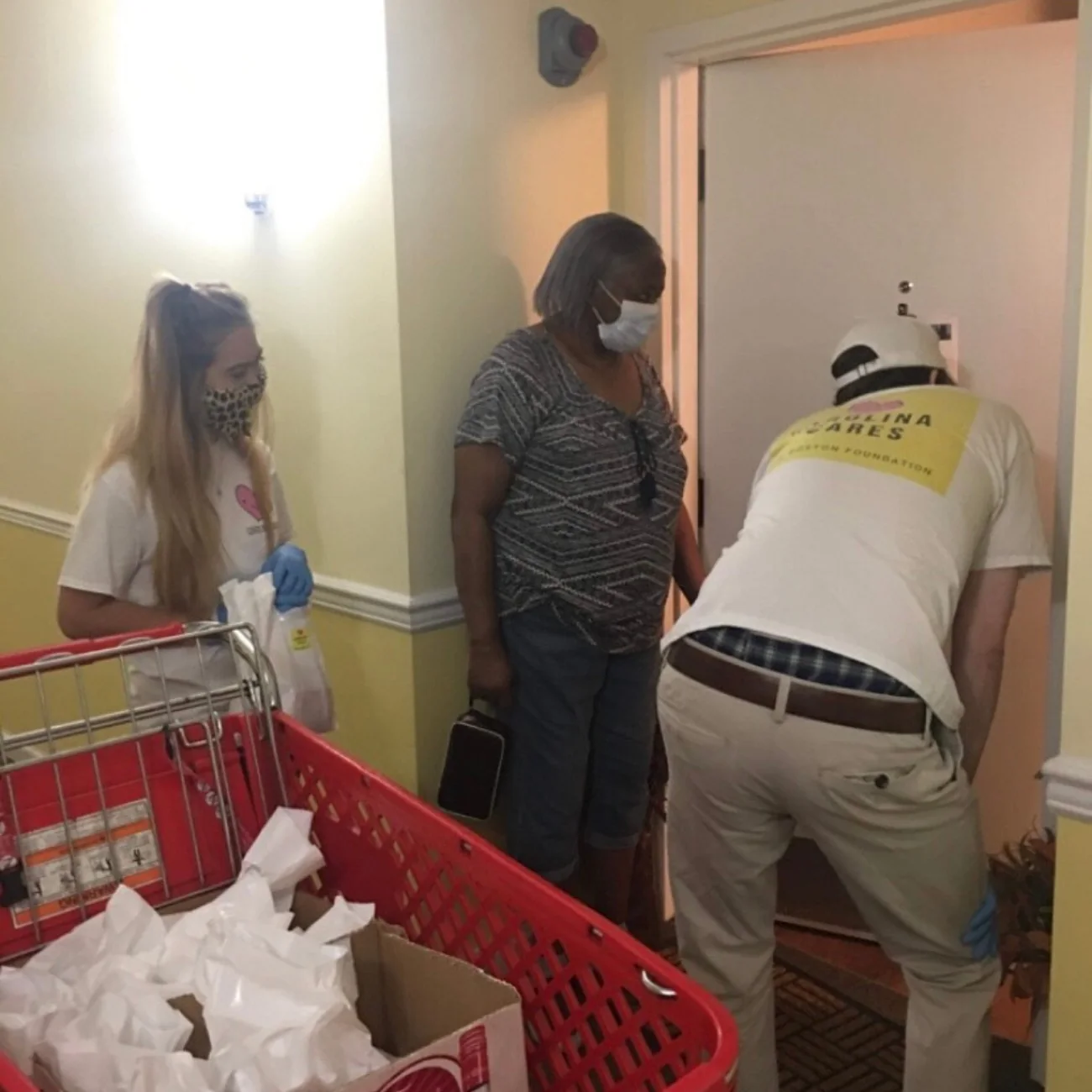 Archival Carolina Cares volunteers delivering supplies in 2020